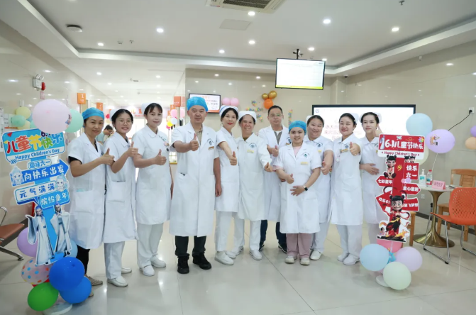 童心同行 健康相伴 成人导航
儿科举办庆六一儿童节系列活动获家长点赞